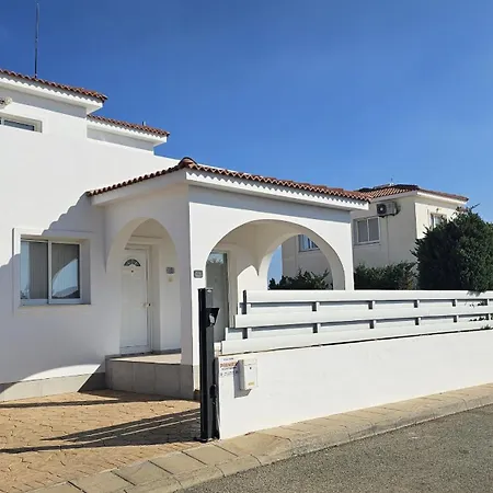 Vilă Harsha Ayia Napa